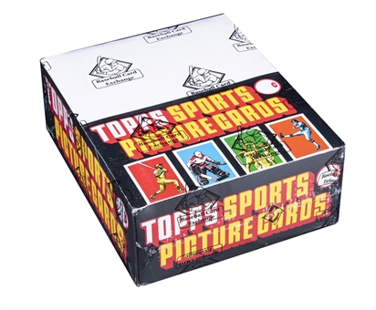 1982 Topps Football Unopened Rack Box (24 Packs) – Ronnie Lott Rookie Card Showing on Top of One Pack! – BBCE Certified